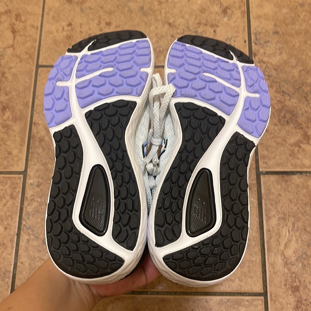 New Balance size 7 in white with black, lavender and light blue. - Picture 3 of 4